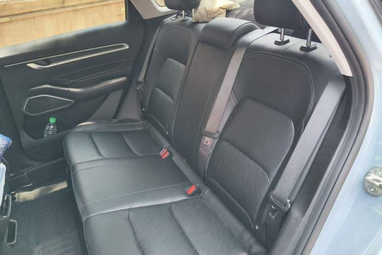 Used Geely Auto Emgrand 2023 4th Generation Champion Edition 1.5L CVT Prestige Model