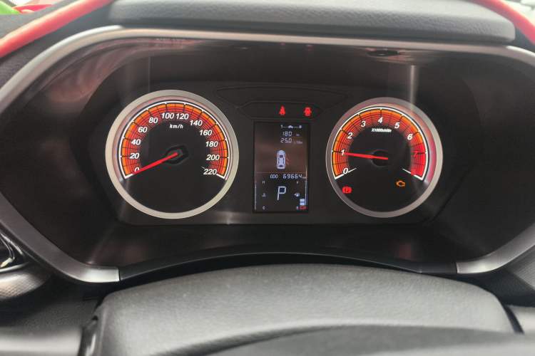 Used Soueast DX5 2019 1.5T CVT Luxury Version
