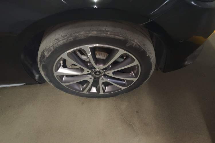 Used Mercedes-Benz E-Class 2019 E 260 L
