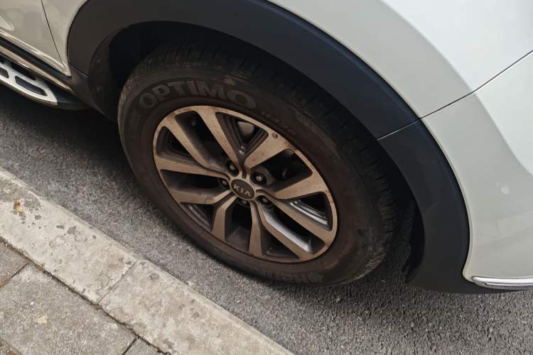 Used Kia Sportage R 2015 2.0L Automatic Two-Wheel Drive GLS
