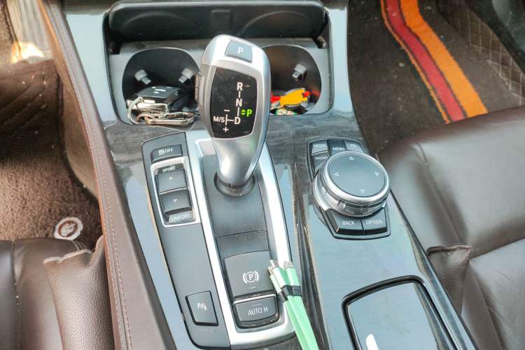 Used BMW 5 Series 2017 525Li Leading Model
