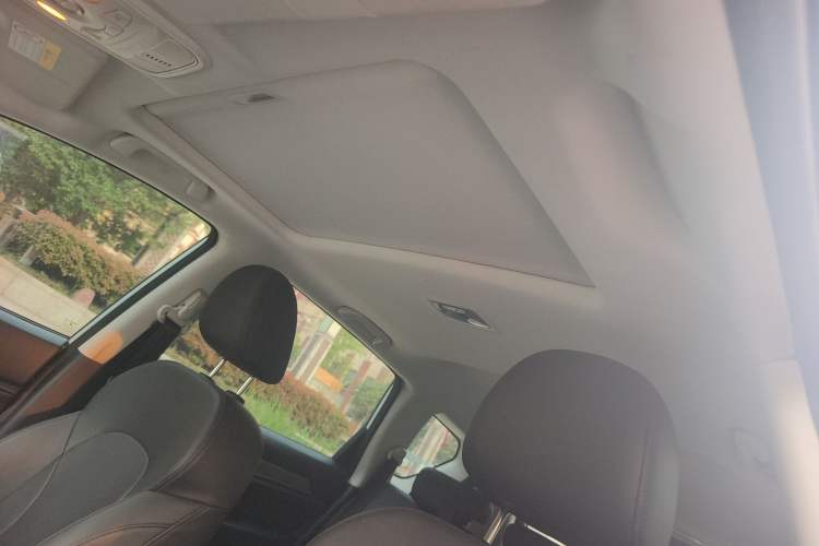 Used Haval H6 2019 Sport Edition 1.5T Automatic Two-Wheel Drive Elite Model China VI Headliner