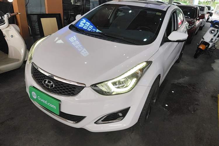 Used Hyundai Elantra (5th Generation / Langdong) 2016 1.6L Manual Luxury Model