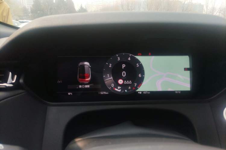 Used Land Rover Range Velar 2025 Dynamic SE Instrument Cluster