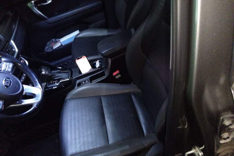 Used Kia Sportage R 2018 2.0L Automatic Smart Luxury Version China V Standard Left Front Seat