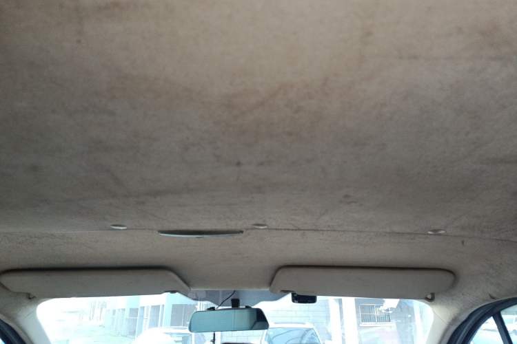 Used Ford Transit 2017 2.0T Diesel Multi-Purpose Commercial Vehicle Short Wheelbase Low Roof China V Standard
