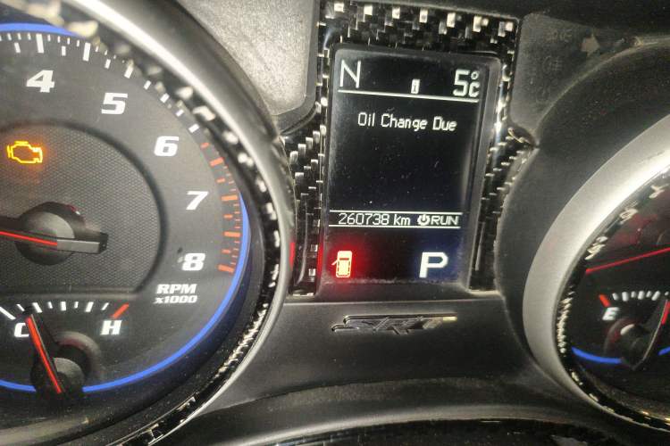 Used Jeep Grand Cherokee SRT 2012 6.4L SRT8 Odometer Close Up