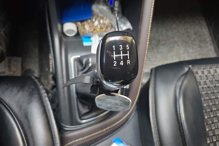 Used CHANGAN Eado DT 2019 1.6L Manual Enjoyment Model China VI Standard
