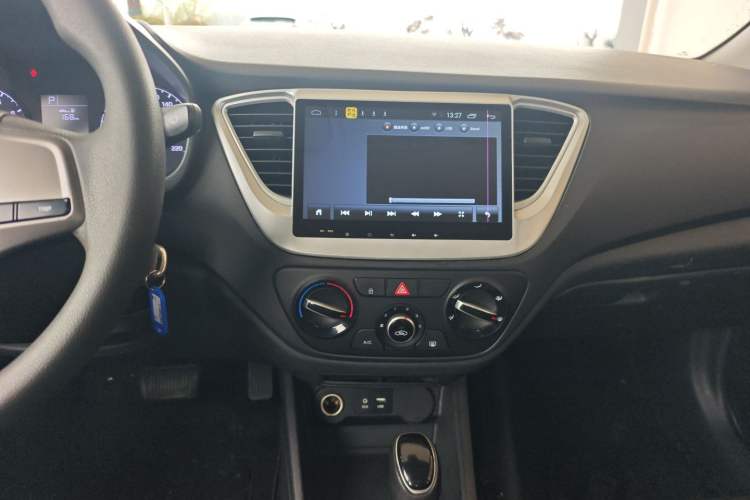 Used Hyundai Verna (new generation) 2016 1.4L Automatic Cool Edition GLS