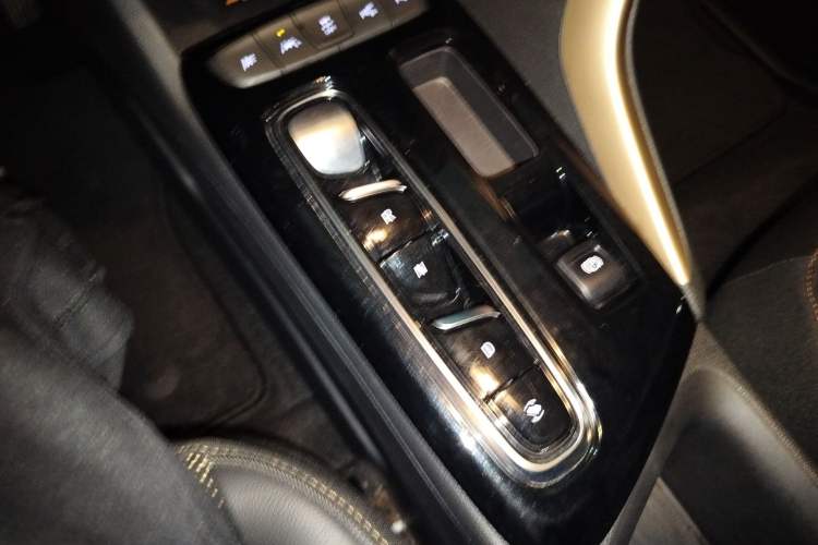 Used Buick Velite 7 2022 652E Connected Smart Version
