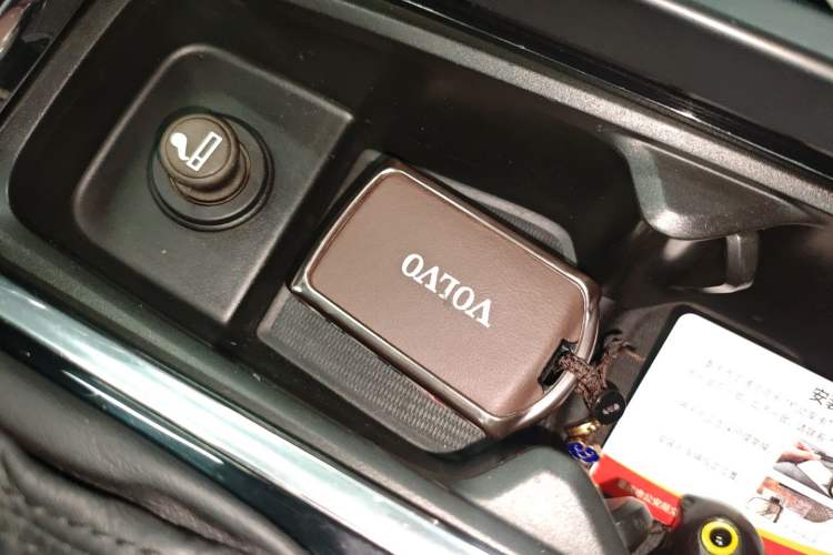 Used Volvo S60 2020 T4 Zhiyi Luxury Edition