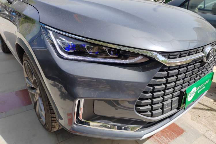 Used BYD Tang New Energy 2019 EV600D Four-Wheel Drive Smart Connect Genesis Edition
