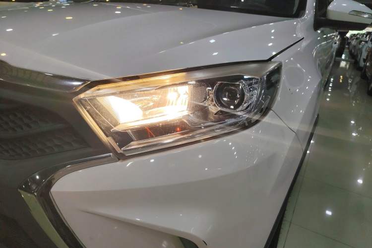 Used Land X2 2017 1.6L Manual Jingrui Edition
