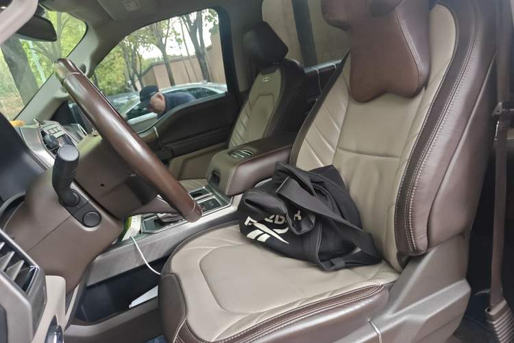 Used Ford F-150 Raptor 2019 3.5T LTD Left Front Seat