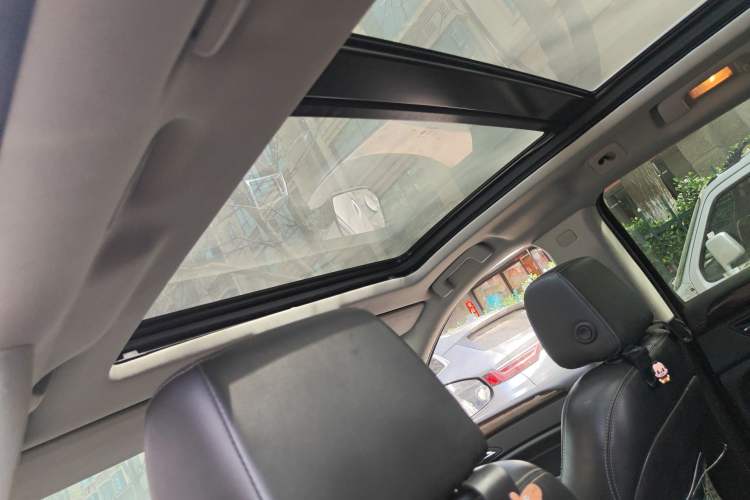 Used Cadillac SRX 2012 3.0L Elite Edition Headliner