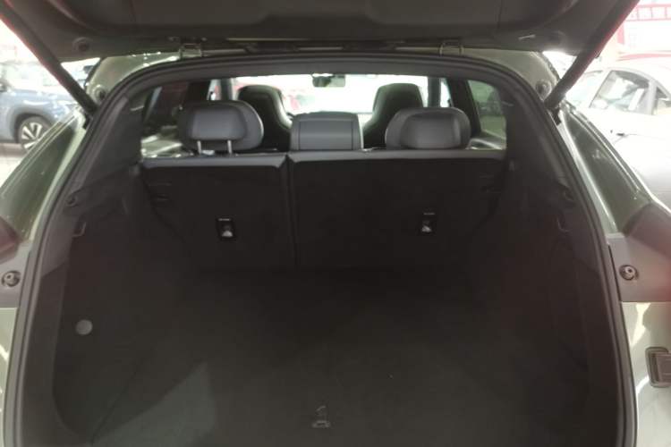 Used Lynk & Co 08 EM-P 2023 220km All-Wheel-Drive Performance Halo