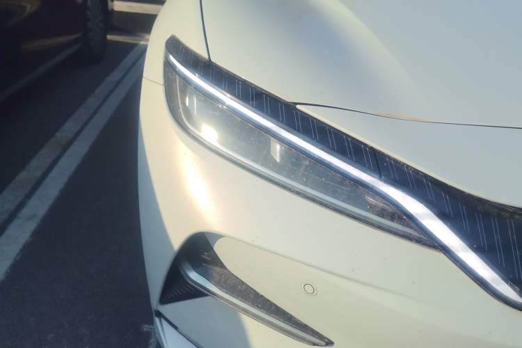 Used BYD Song L EV 2025 Intelligent Driving Version 662 km LiDAR Excellence Edition Exterior 3