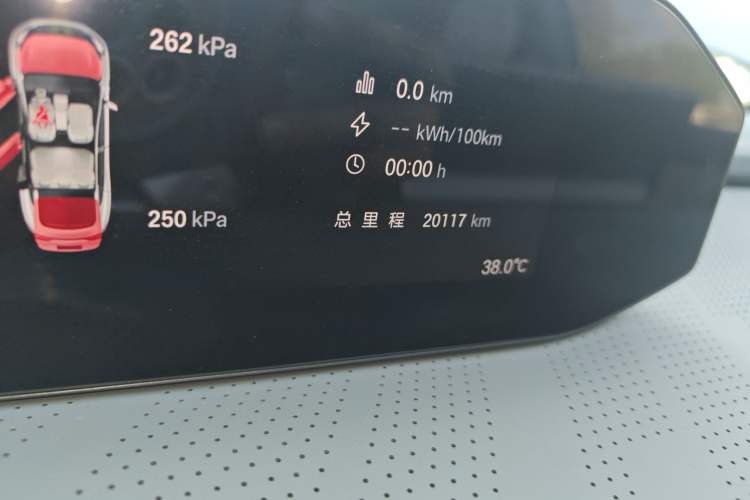 Used Hyptec HT 2023 670 Rear-Drive Ultra-High Voltage Version
