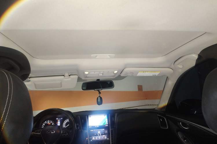 Used Infiniti Q50L 2018 2.0T Enjoyment Version China V Standard Headliner