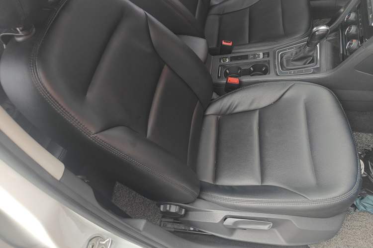 Used Volkswagen Golf 2017 230TSI Automatic Comfort Edition – Celebrating Milestone of One Million Units