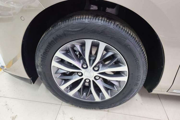 Used Buick GL8 2023 ES Lu Zun Deluxe Model