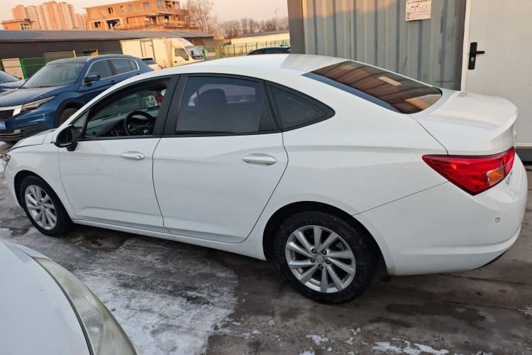 Used Buick Verano 2017 Sedan 15S Automatic Leading Model