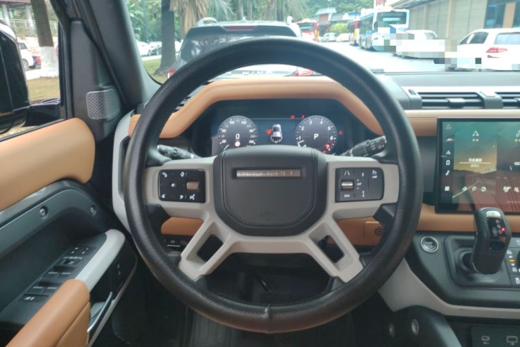 Used Land Rover Defender 2023 Facelift 110 3.0T P400 X-DYNAMIC HSE
