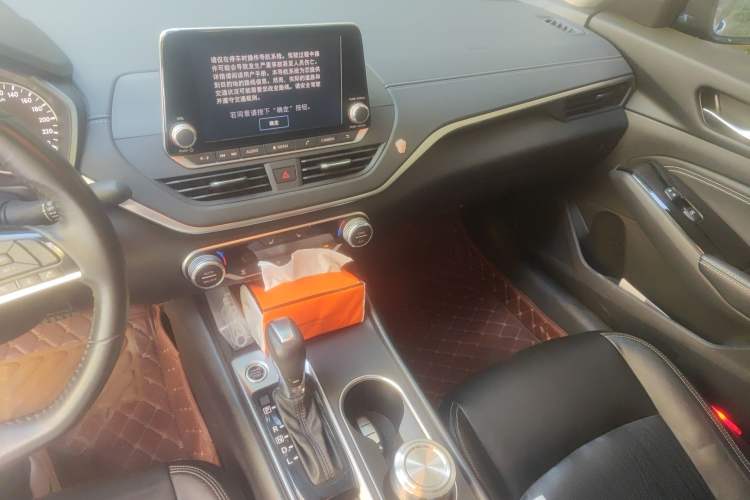 Used Nissan Teana 2019 2.0L XL Upper SmartDrive Version Audio And AC Panel