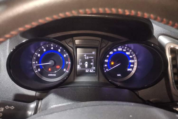 Used CHANGAN CS15 2016 1.5L Manual Fashion Edition
