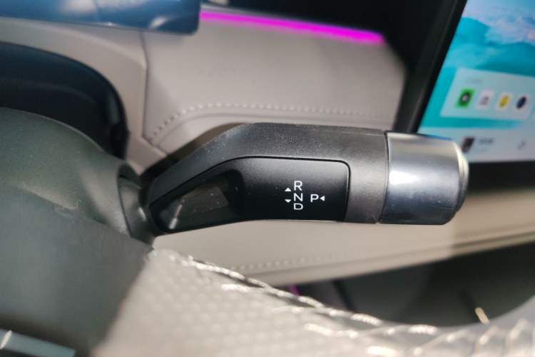 Used Geely Galaxy 8 2025 130km EM-i Flagship Edition Gear Lever