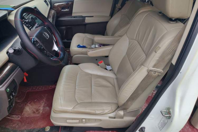 Used Honda Odyssey 2015 Revised 2.4L Luxury Edition
