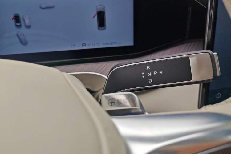 Used Denza N9 2025 Flagship Model