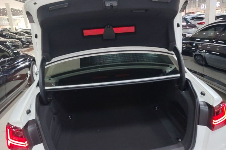 Used Audi A6L 2016 30 FSI Special Edition Trunk