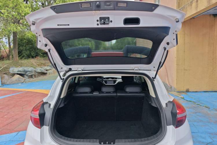 Used Geely Auto Emgrand GS 2018 Lingchao Edition 1.4T Automatic LingShang Smart Connectivity Model