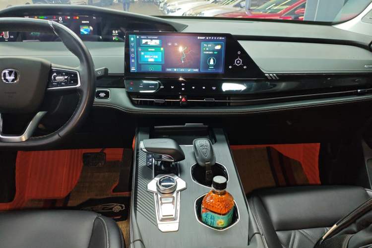 Used Changan UNI-K 2024 2.0T Two-Wheel Drive Global Edition