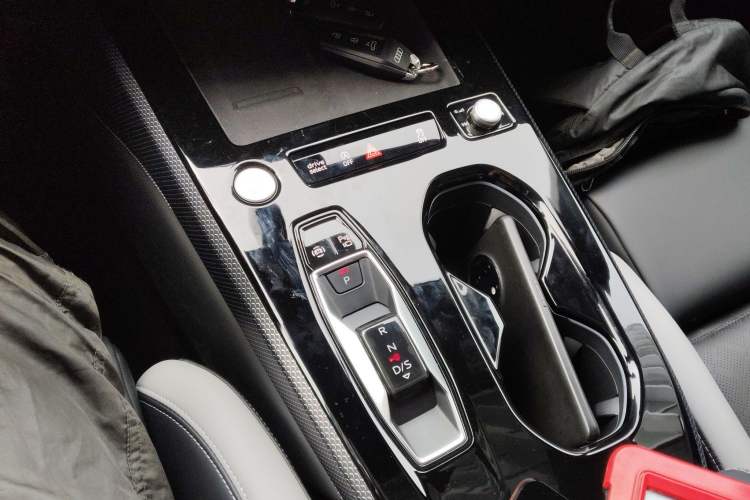 Used Audi A5L 2026 2.0T Sport Gear Lever