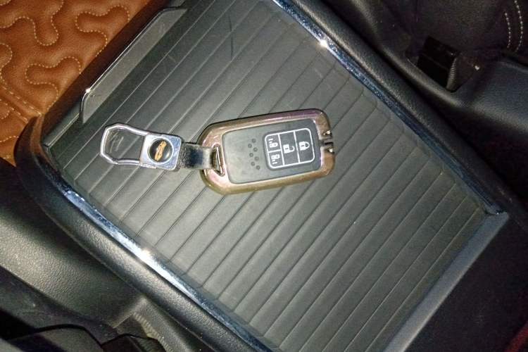 Used Honda Elysion 2019 2.0L Hybrid Luxury Edition