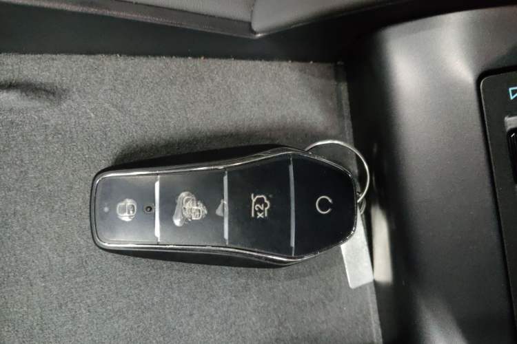 Used BYD Qin L 2025 DM-i Smart Drive 120KM Superior Model