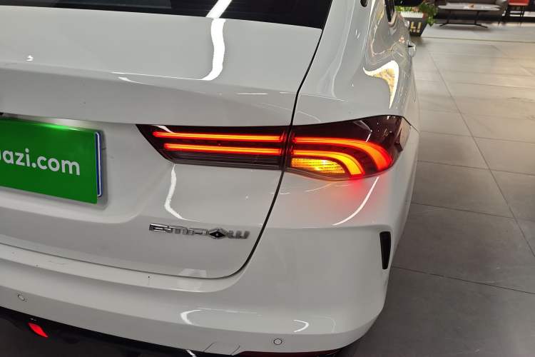 Used GAC Trumpchi EMPOW 2021 270T DCT J16 Version
