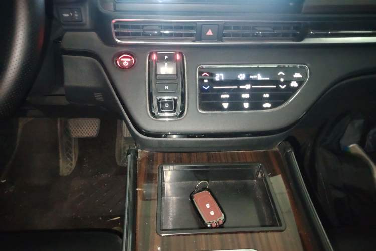 Used Honda Odyssey 2024 2.0L eHEV Sharp & Enjoy Edition
