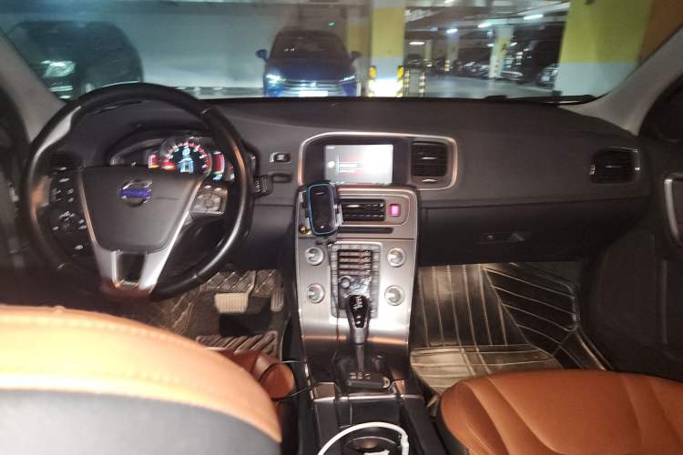 Used Volvo S60 2016 S60L T5 Intelligent Drive Edition
