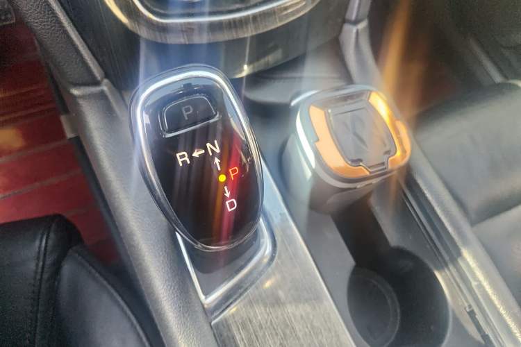 Used Cadillac XT5 2018 25T Luxury Model
