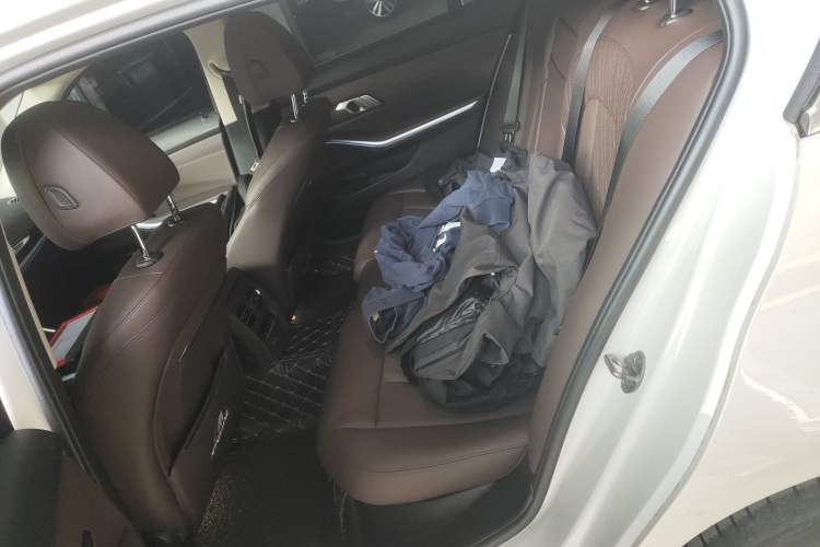 Used BMW i3 2022 eDrive 35 L
