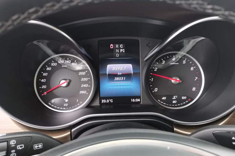 Used Mercedes-Benz V-Class 2022 V 260 L Long-wheelbase Luxury Edition Instrument Cluster