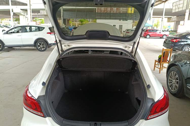 Used MG 6 2017 20T Automatic Luxury Smart Connect Version China V Standard