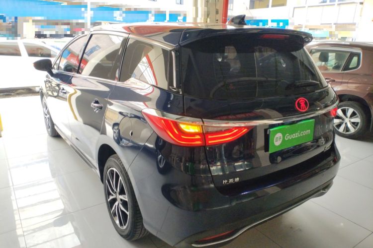 Used BYD Song MAX 2017 1.5T Automatic Smart Connect Luxury 7-Seater
