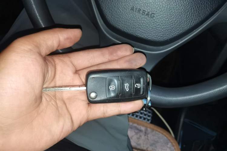 Used Volkswagen Bora 2016 1.6L Automatic Fashion Model