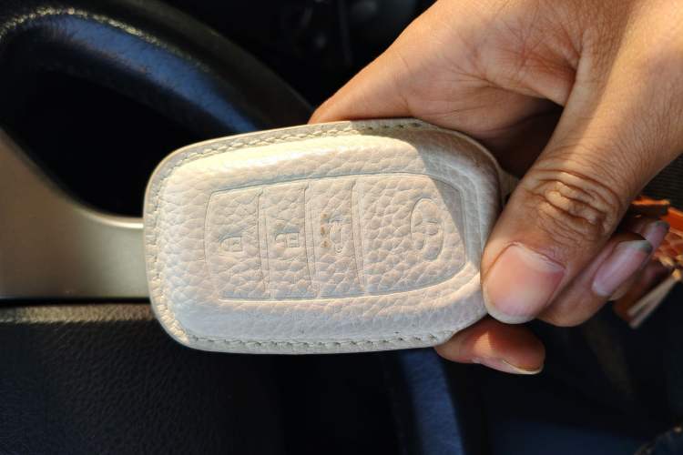 Used Toyota Prado 2016 2.7L Automatic Luxury Edition
