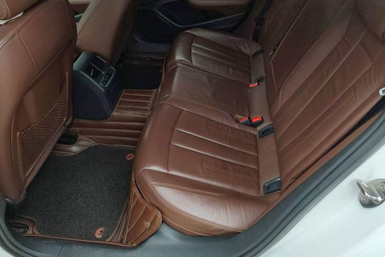 Used Audi A4L 2017 Plus 40 TFSI Fashion Model