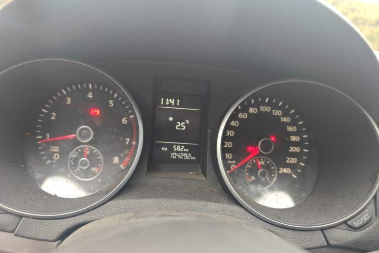 Used Volkswagen Golf 2012 1.6 Manual Fashion Edition